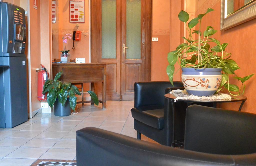 Hotel Azalea